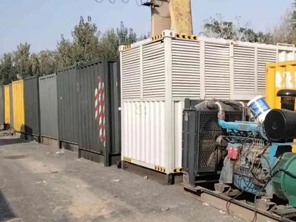 西乡200KW柴油发电机机组每小时油耗是多少?